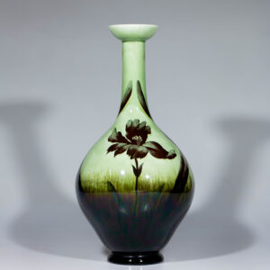 Secesní váza dekor kosatec, Julius Dressler